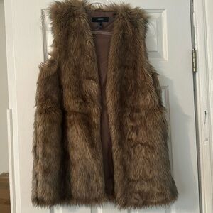 Fur vest